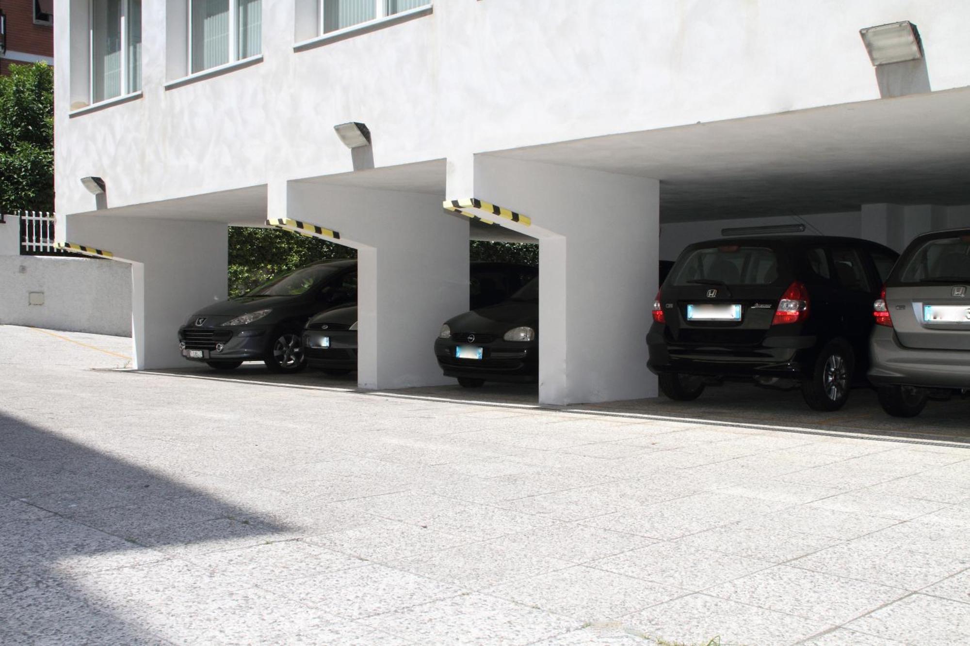 Hotel Baia Bianca Diano Marina Exterior foto